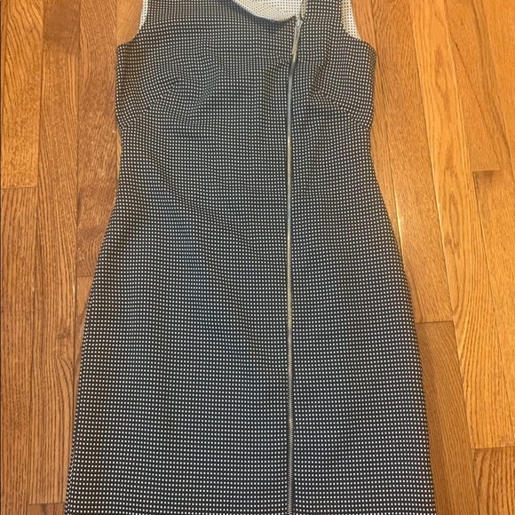 Calvin Klein casual sleeveless dress - Picture 2 of 5